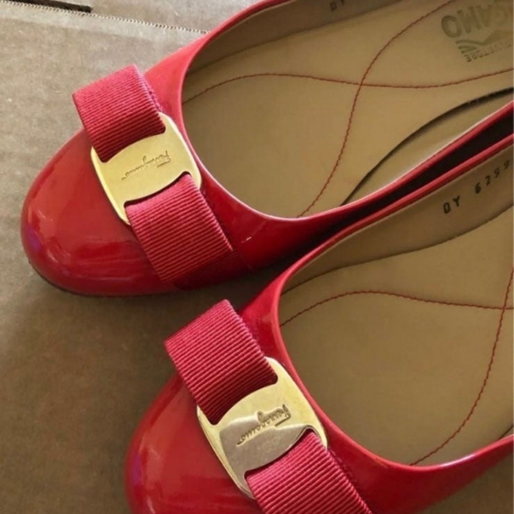 Salvatore Ferragamo Red Varina Flats